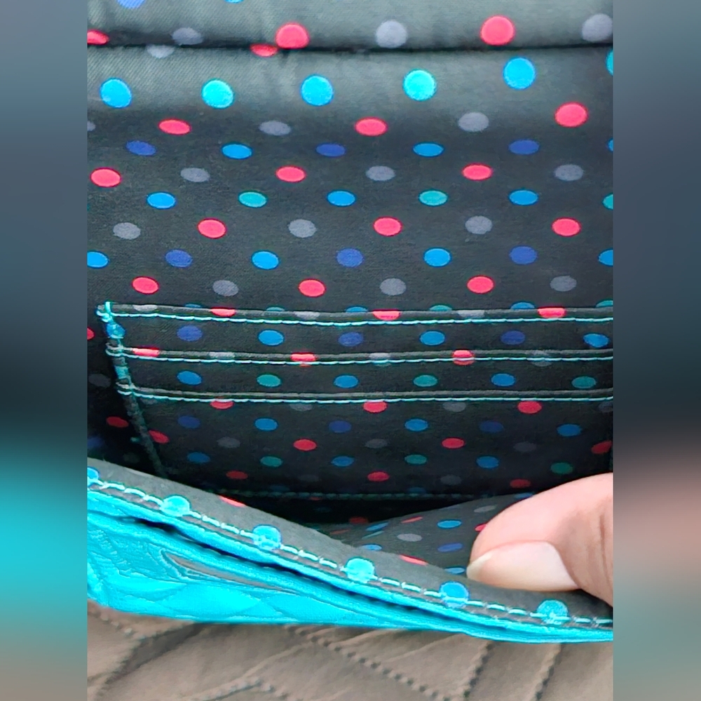 Vera Bradley Woman's Signature Quilted Cotton Mini Hipster Crossbody, NWOT - Picture 10 of 11